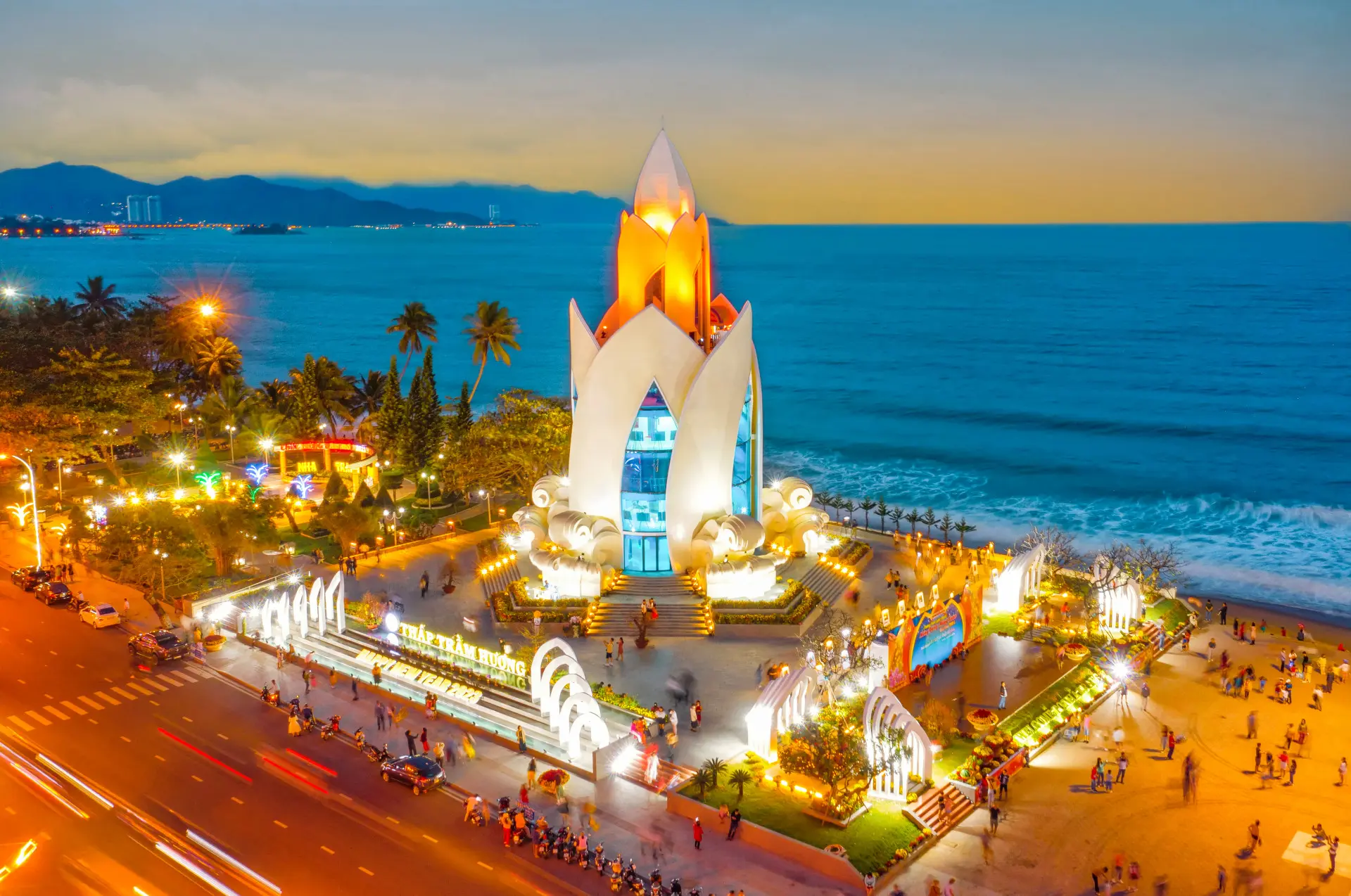 tháp nha trang